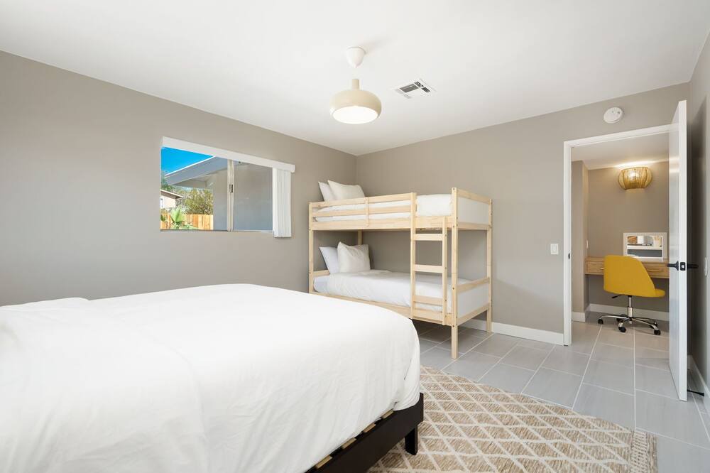 Photo of Bedroom in Desert Hot Springs