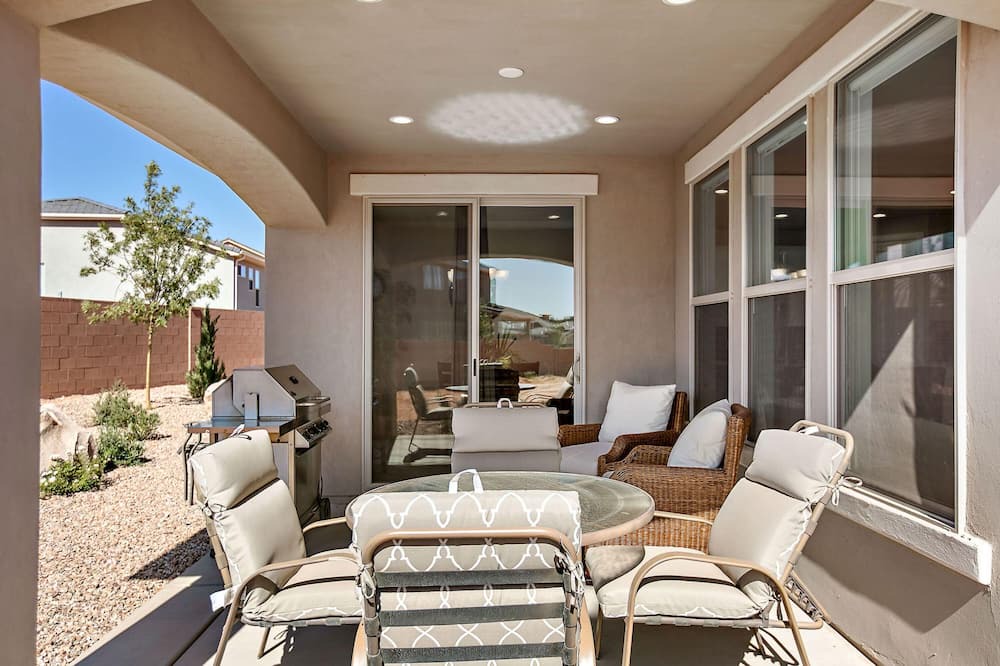 Photo of Patio Balcony in Sienna Hills