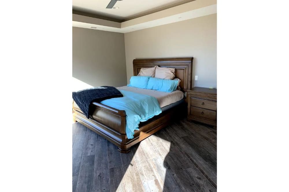 Photo of Bedroom in Ivins