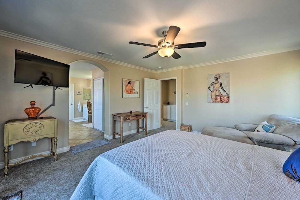 Photo of Bedroom in Ocean View Hills
