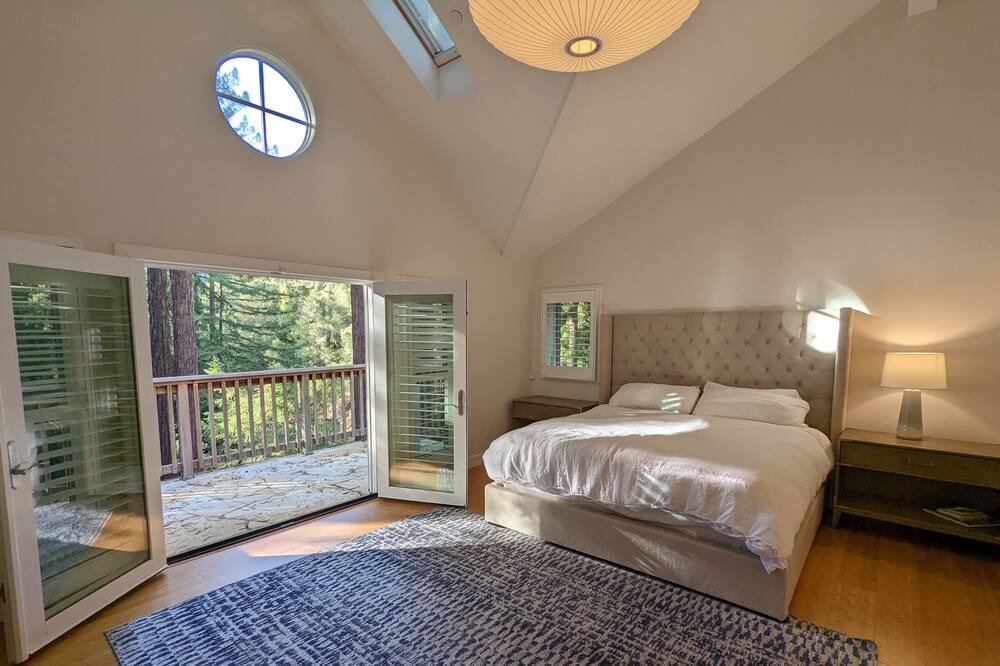 Photo of Bedroom in Freestone