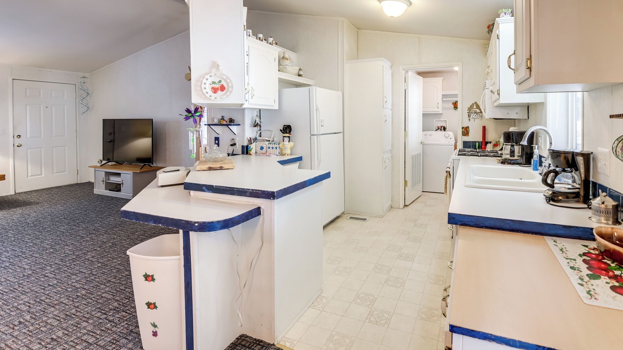 Photo of Kitchen in Cottonwood