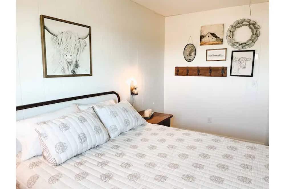 Photo of Bedroom in Emery County