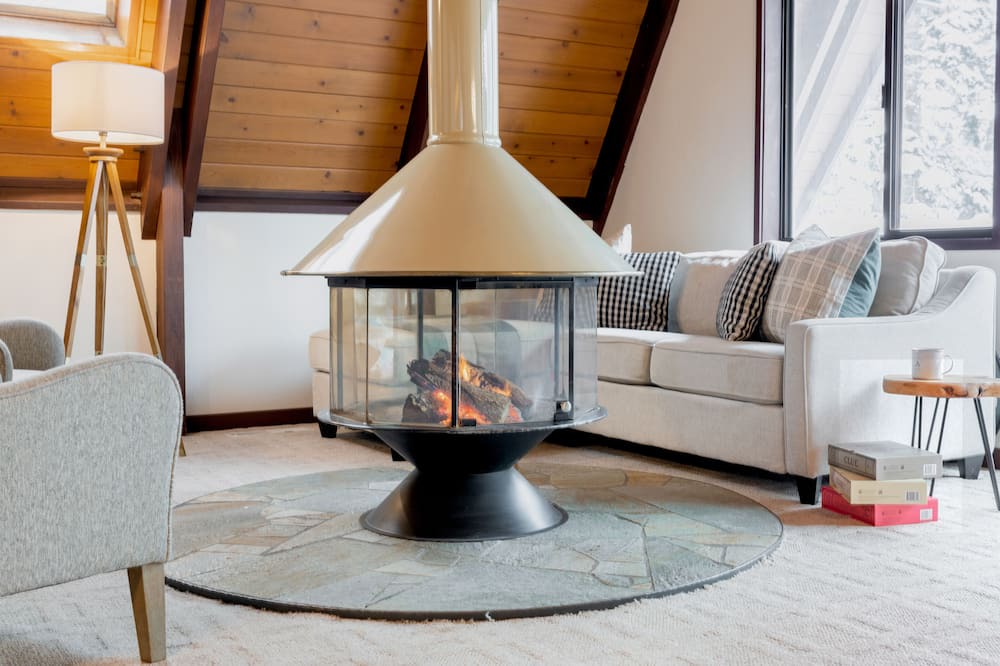 Photo of Livingroom in Alpine Meadows