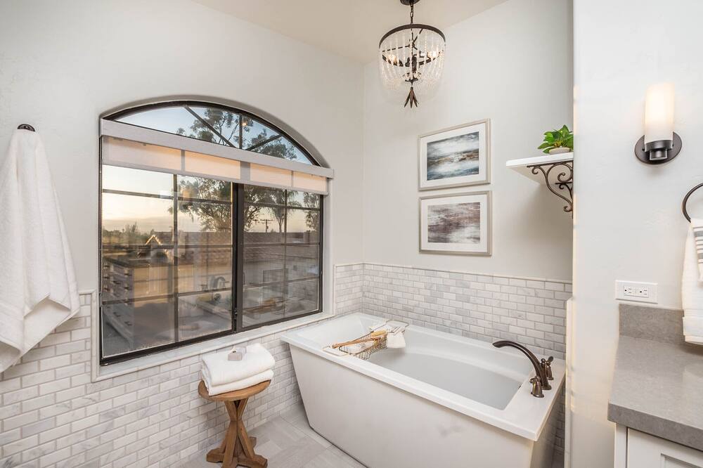 Photo of Bedroom in Vista
