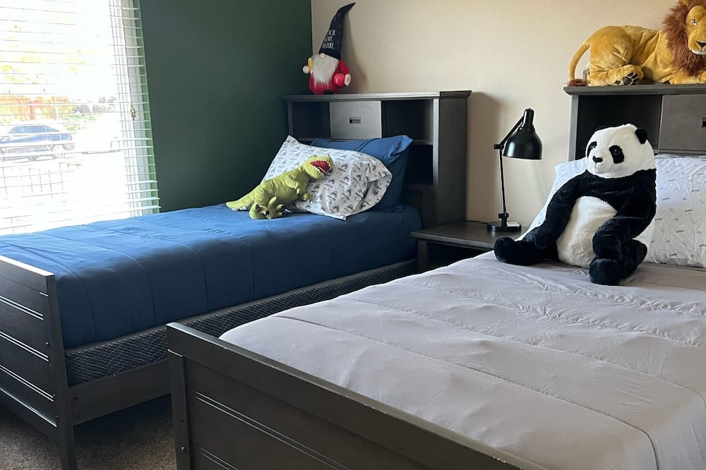 Photo of Bedroom in Antioch