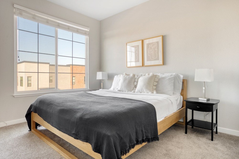Photo of Bedroom in Downtown