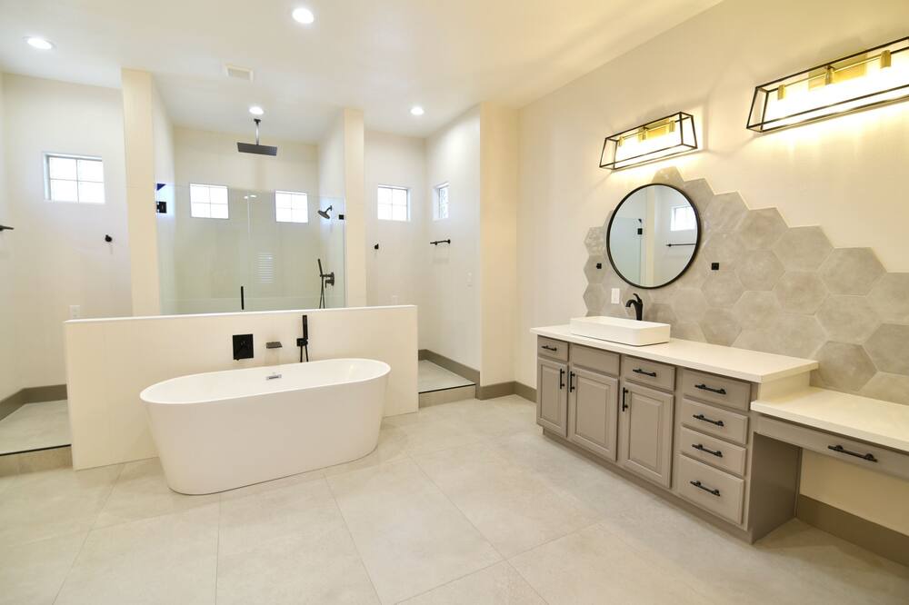 Photo of Bathroom in Silverado Ranch