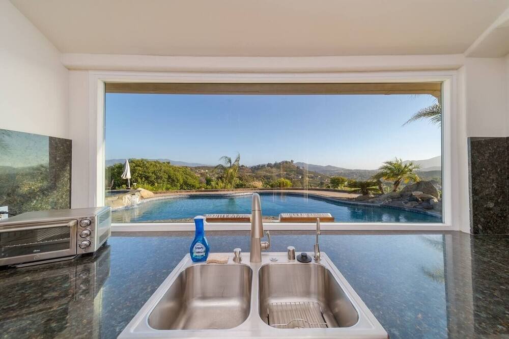 Photo of Kitchen in Jamul