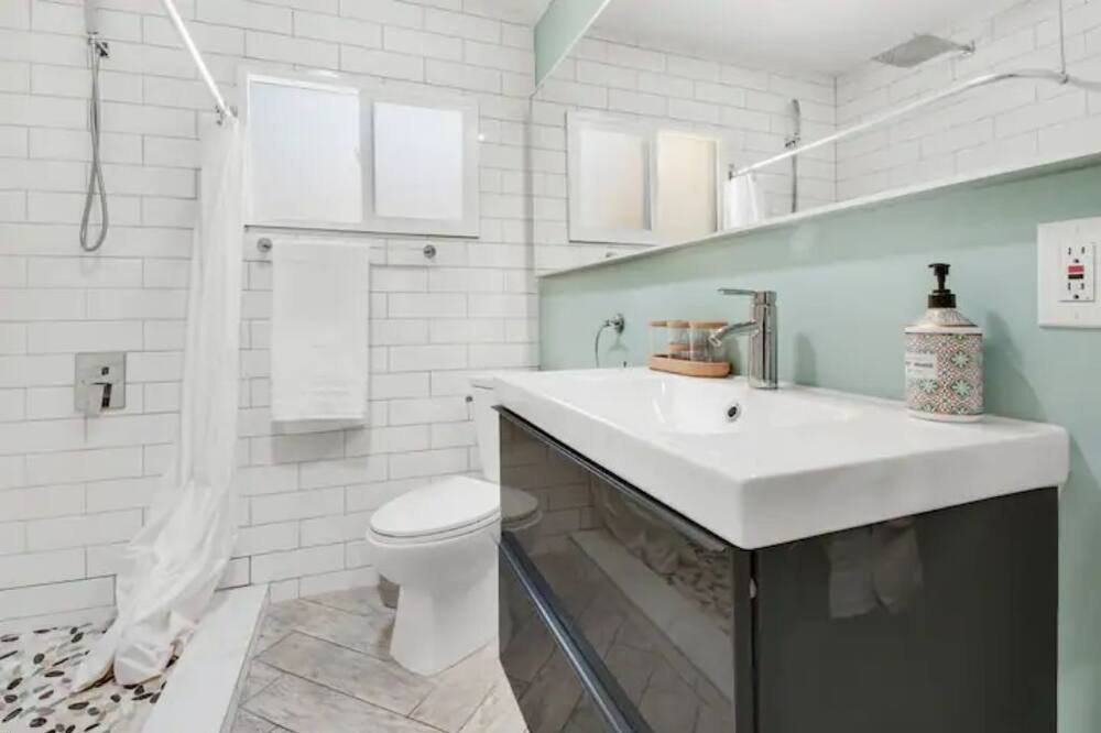 Photo of Bathroom in Modesto