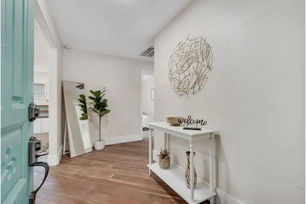 Photo of Bedroom in Modesto