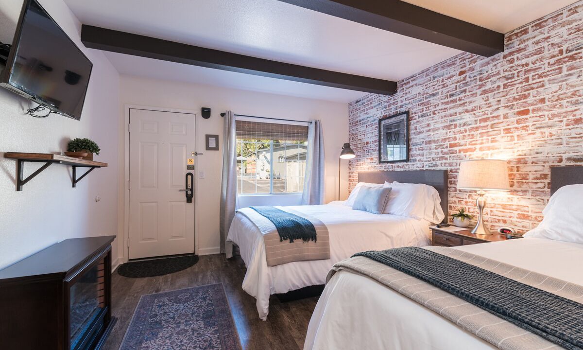 Photo of Bedroom in Shell Beach