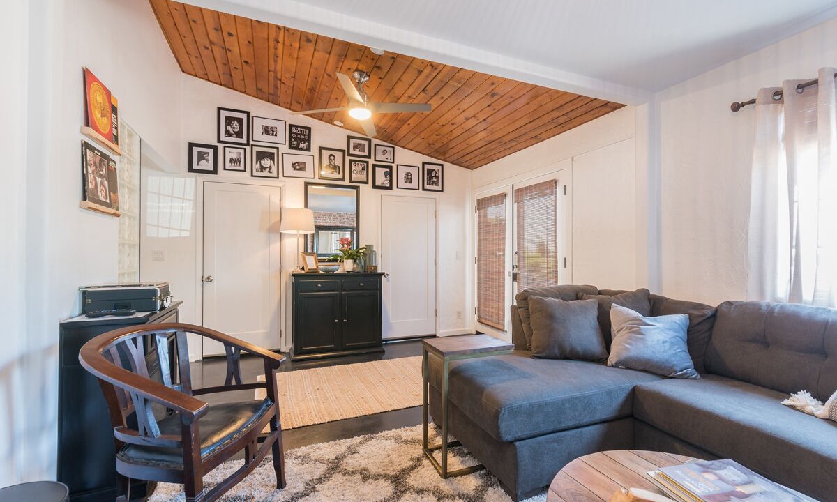 Photo of Bedroom in Shell Beach