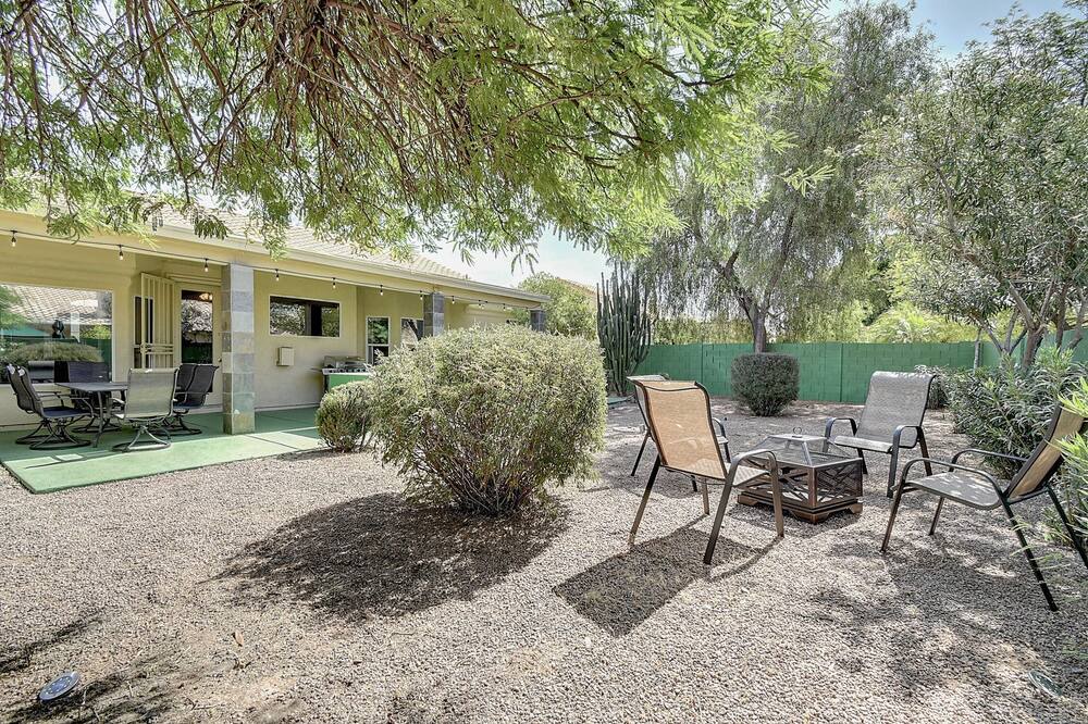 Photo of Outdoor in Avondale