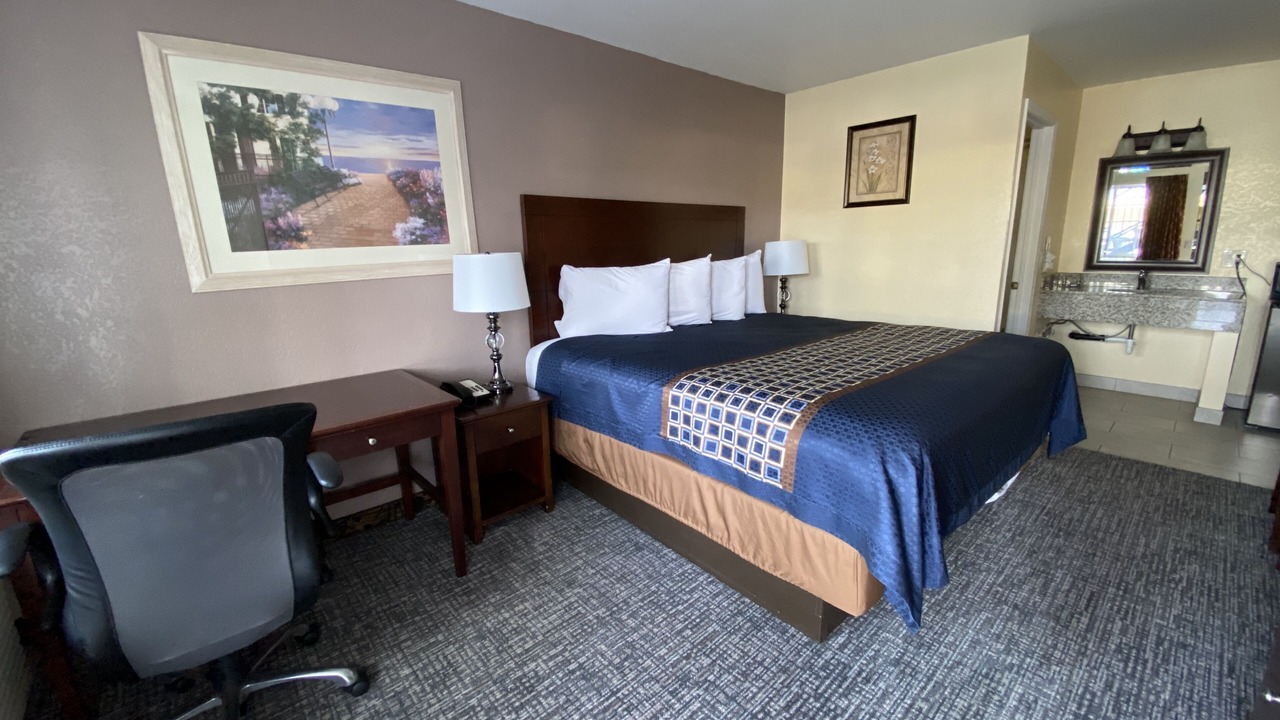 Photo of Bedroom in Arroyo Grande