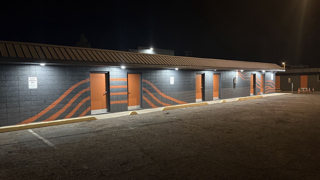 Photo of Outdoor in Page