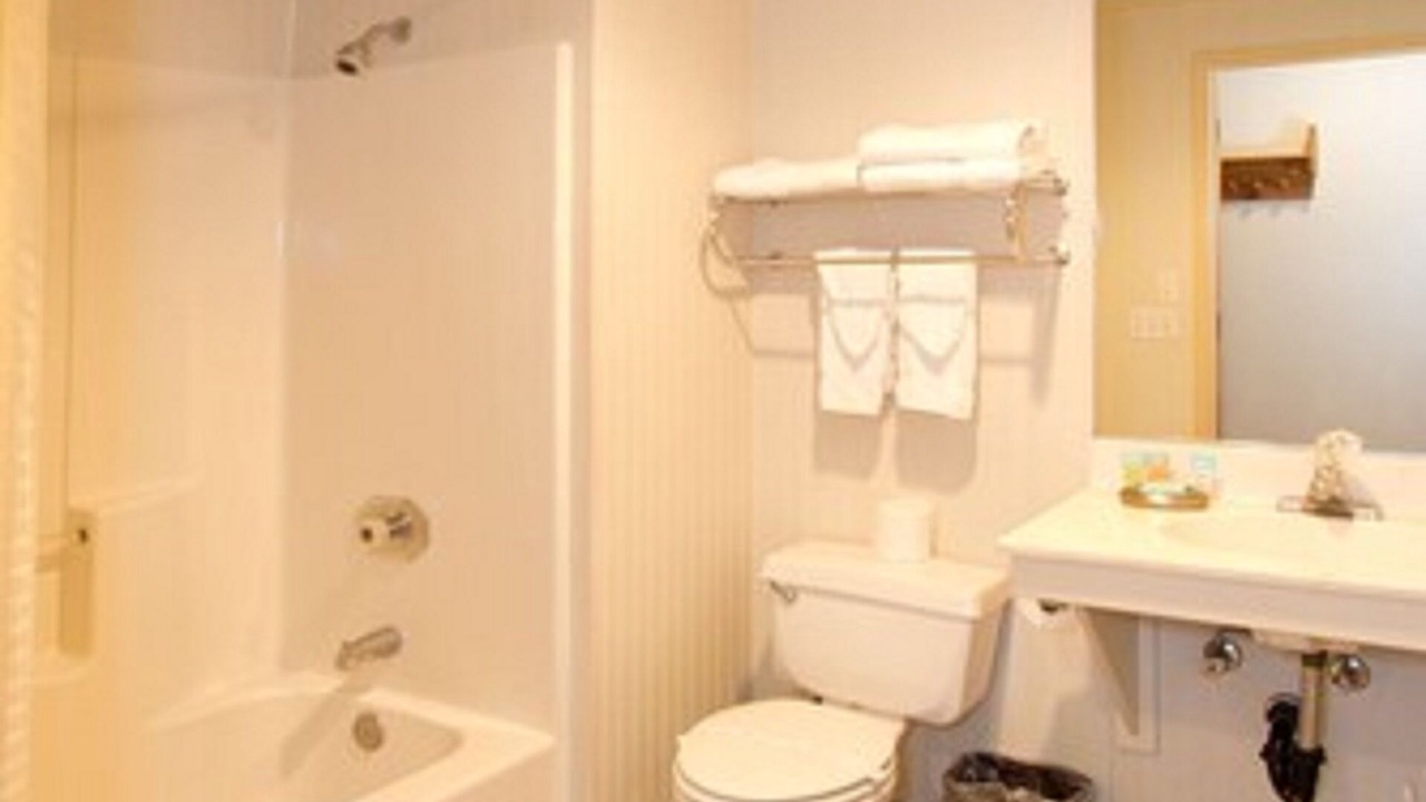 Photo of Bathroom in Mammoth Lakes