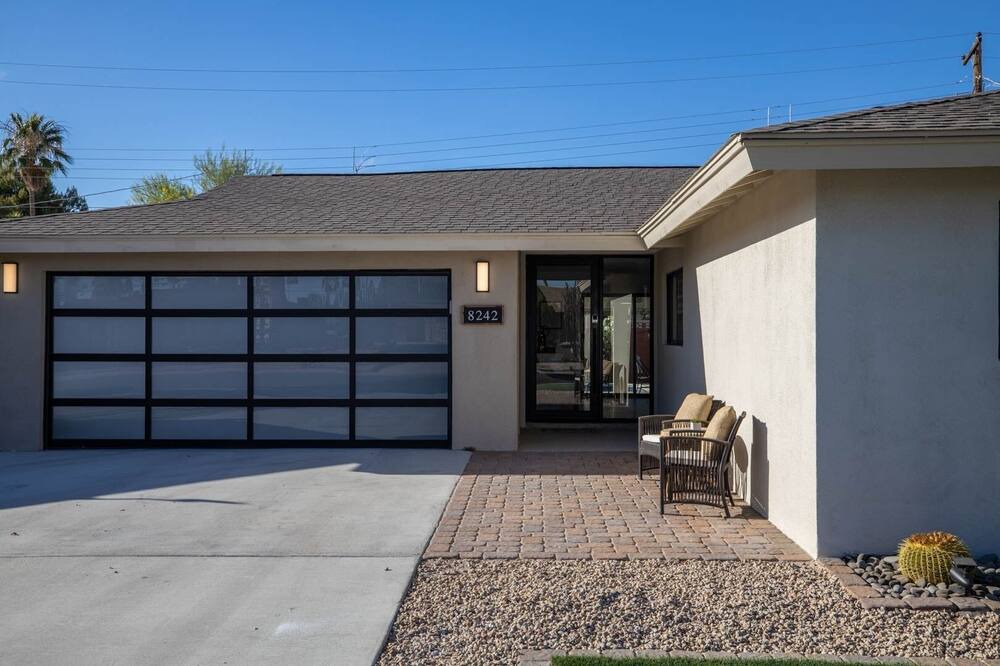 Photo of Outdoor in Scottsdale Estates Nine