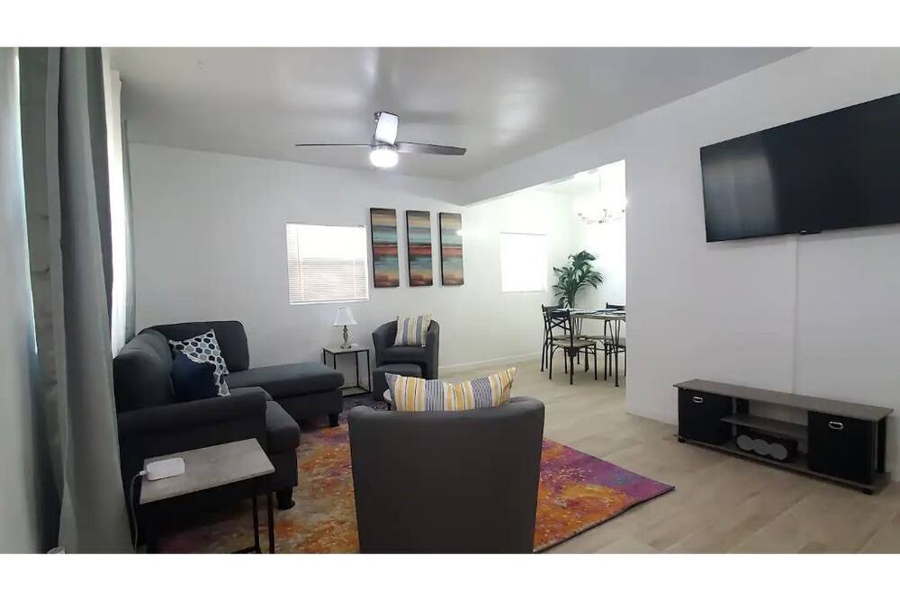 Photo of Livingroom in Yuma