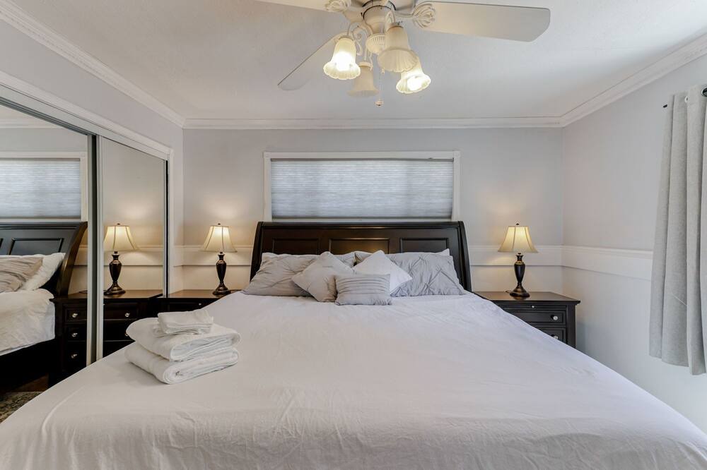 Photo of Bedroom in Redding