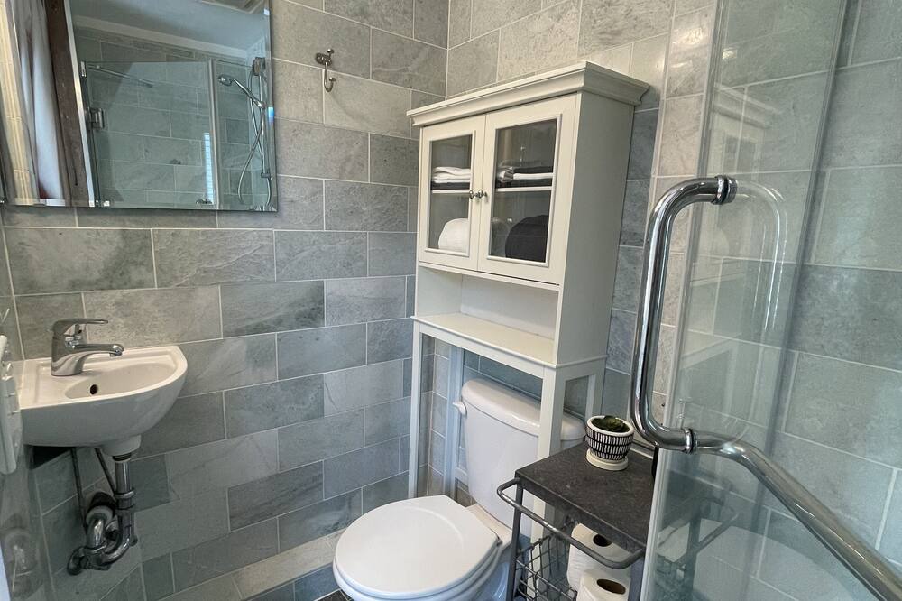 Photo of Bathroom in Alberta Arts District