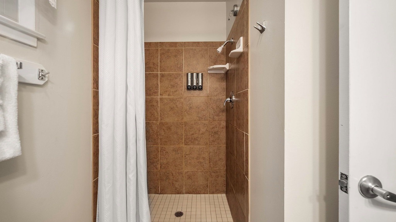 Photo of Bathroom in Glencoe