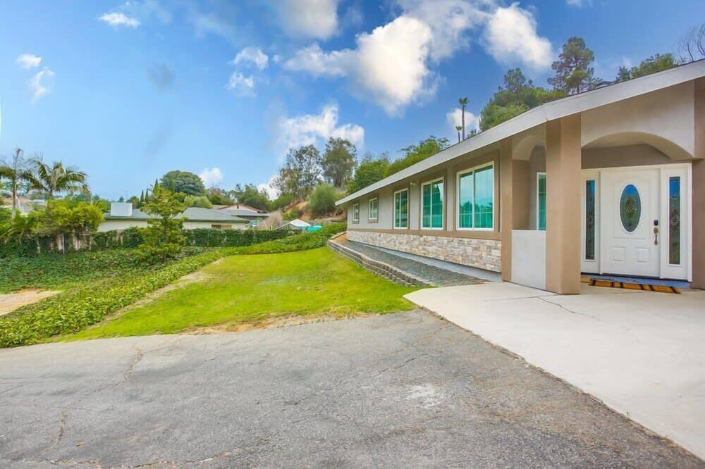 Photo of Others in Leucadia