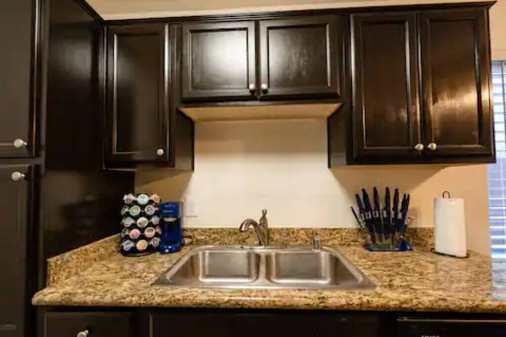 Photo of Kitchen in Lincoln Acres