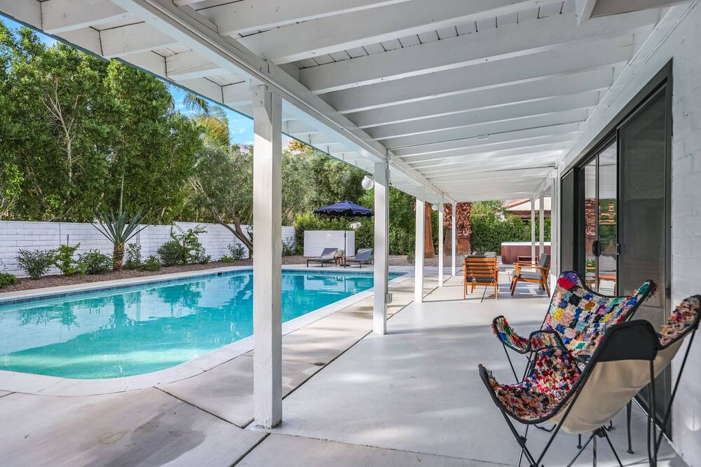 Photo of Outdoor in Sunrise Vista Chino
