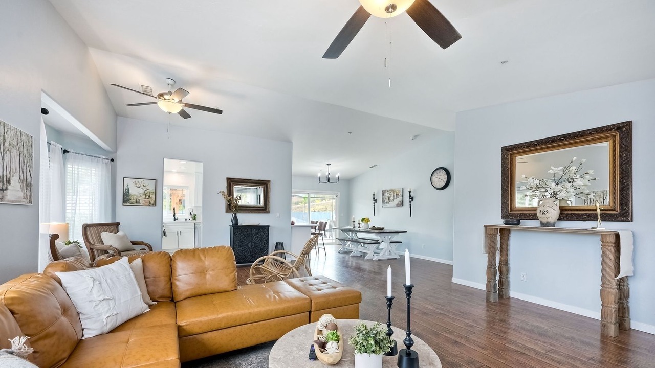 Photo of Livingroom in Crest