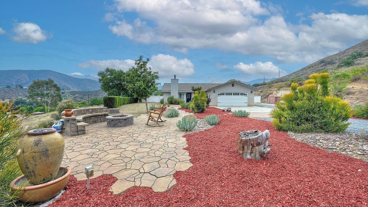 Photo of Outdoor in Crest