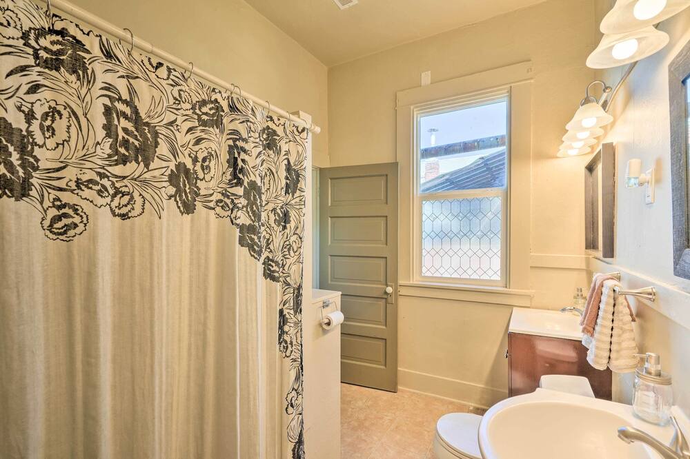 Photo of Bathroom in Jackson