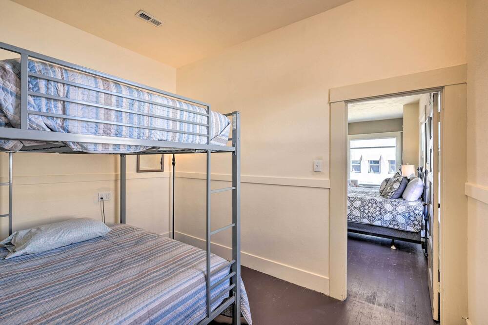 Photo of Bedroom in Jackson