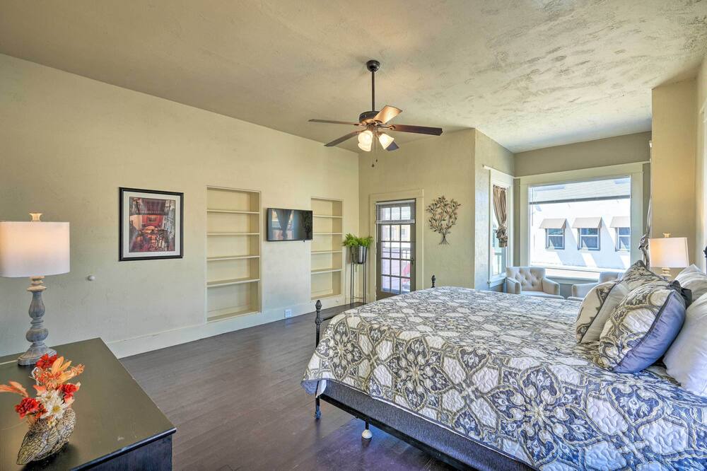 Photo of Bedroom in Jackson