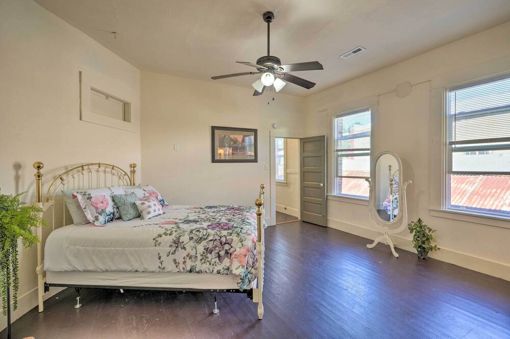 Photo of Bedroom in Jackson