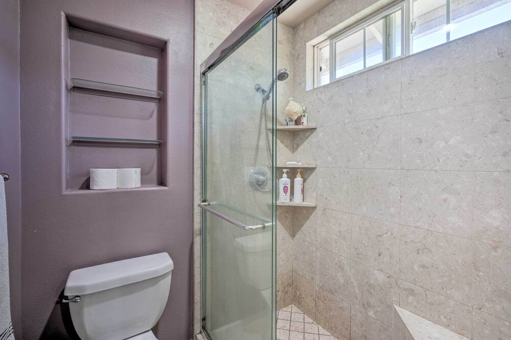 Photo of Bathroom in South Natomas