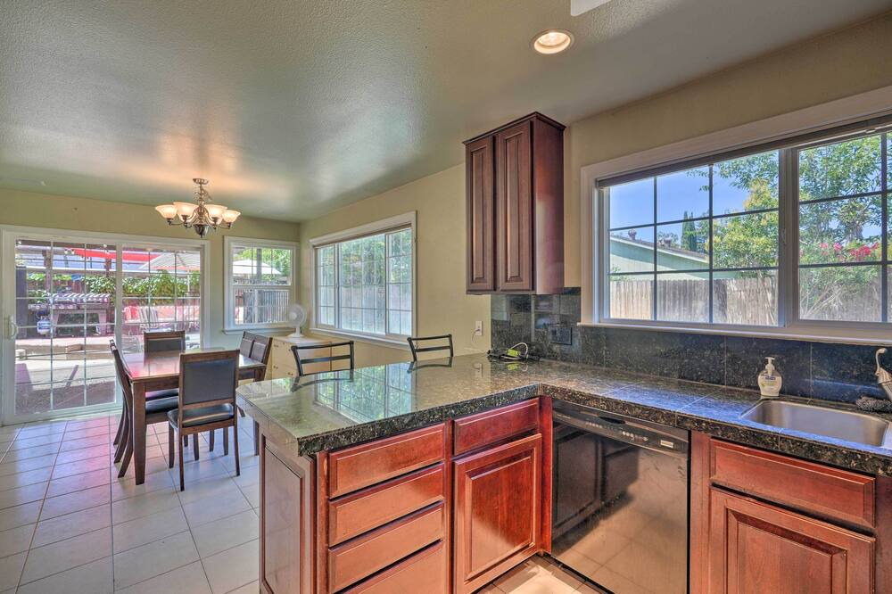 Photo of Kitchen in South Natomas