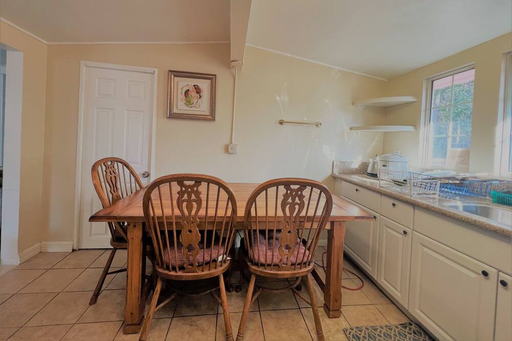 Photo of Kitchen in Lake Elsinore
