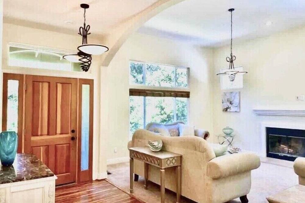 Photo of Bedroom in Carmel Valley