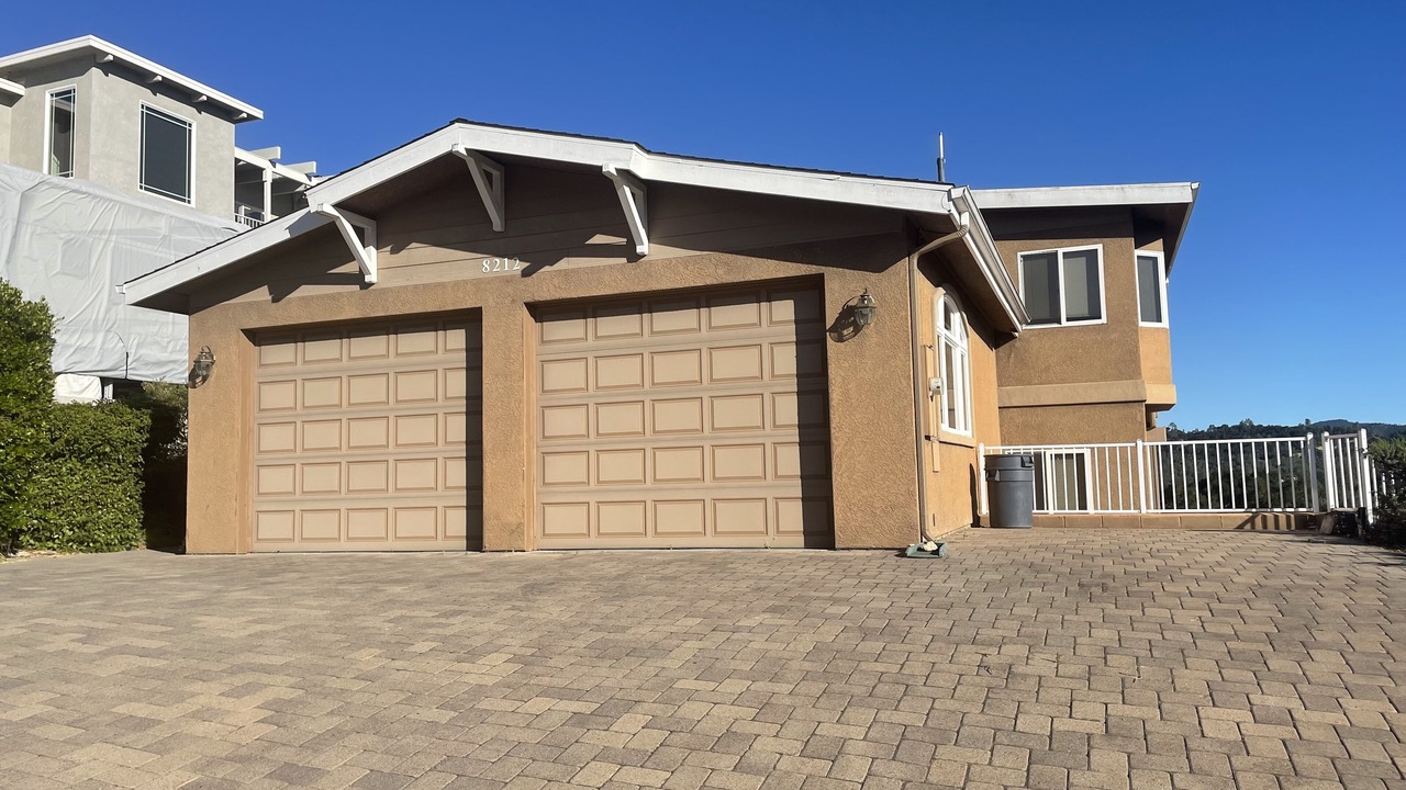 Photo of Outdoor in Oak Shores