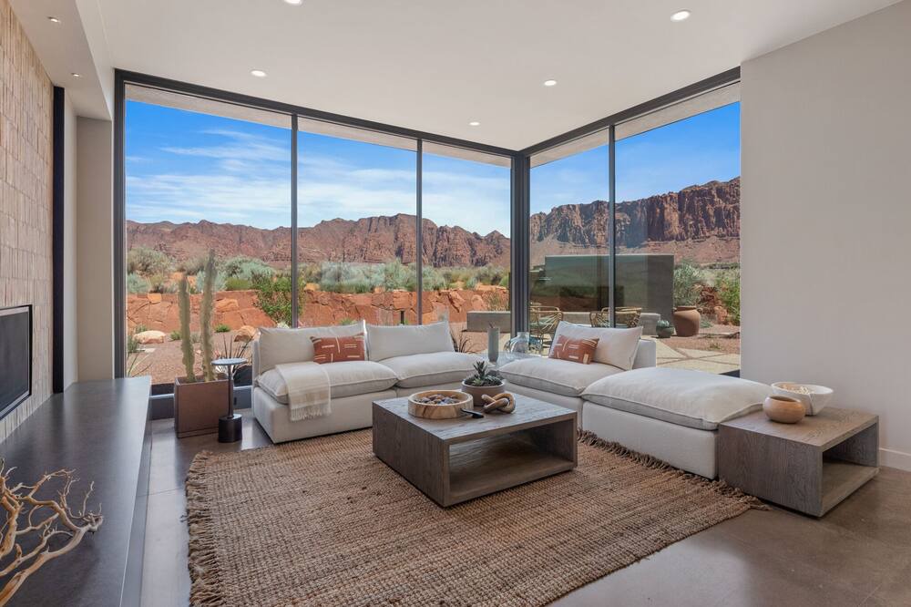 Photo of Livingroom in Ivins