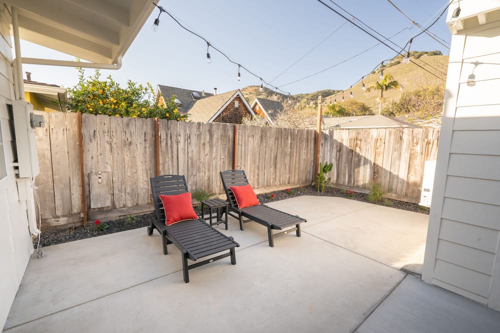 Photo of Patio Balcony in Shell Beach