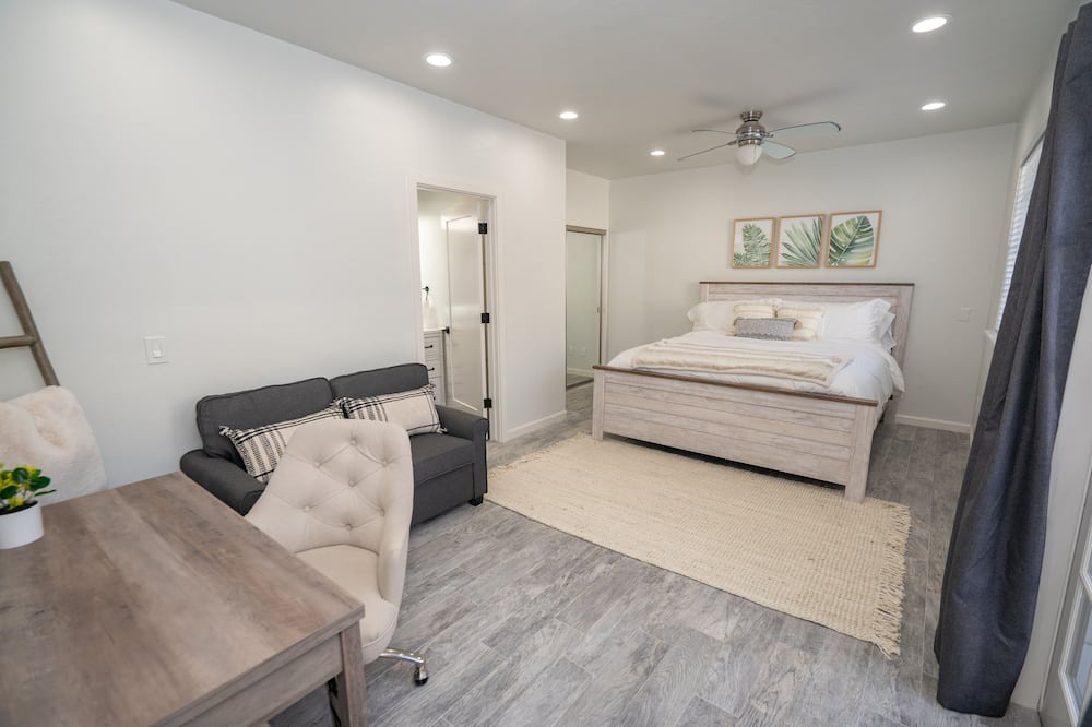 Photo of Bedroom in Shell Beach