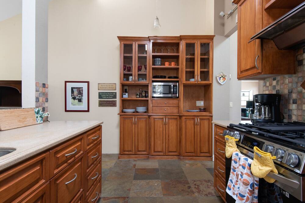 Photo of Kitchen in Beach Barber Tract