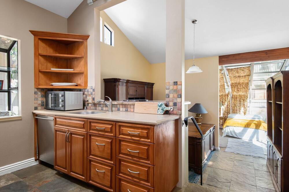 Photo of Bedroom in Beach Barber Tract