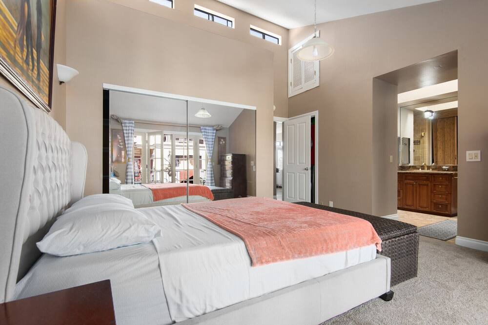 Photo of Bedroom in Beach Barber Tract