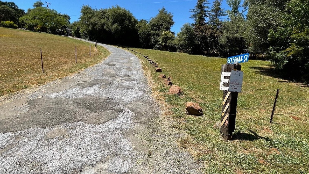 Photo of Outdoor in Shingle Springs