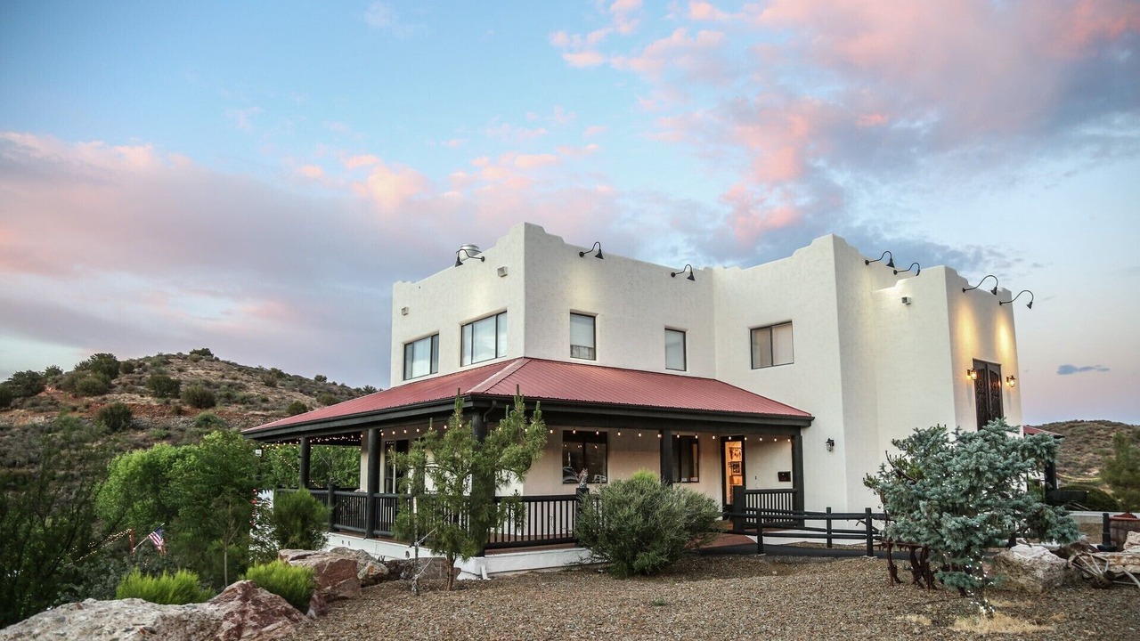 Photo of Outdoor in Cordes Lakes