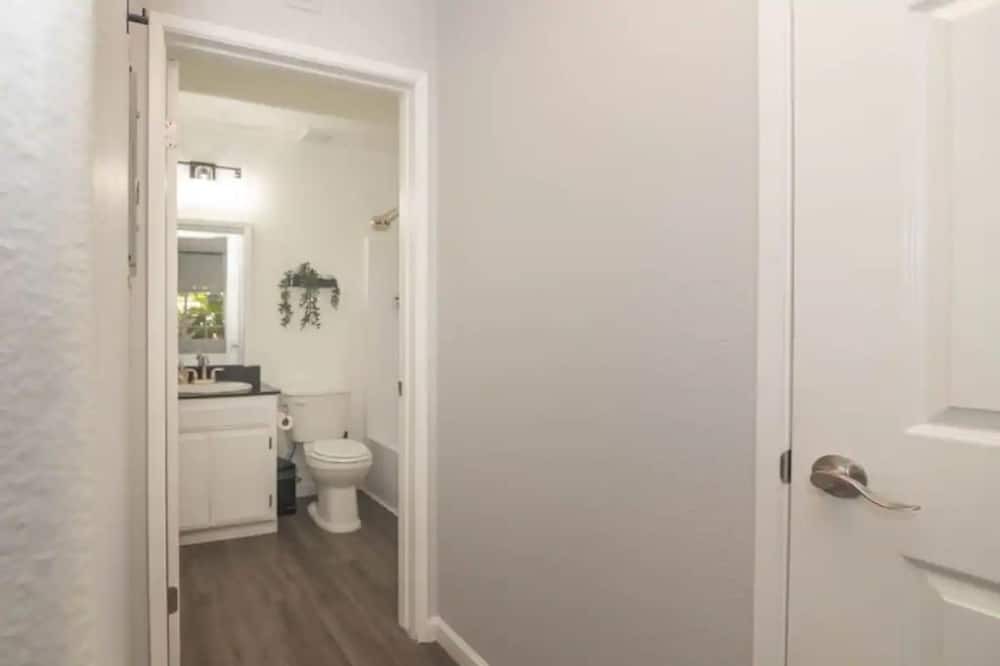 Photo of Bathroom in Bixby North