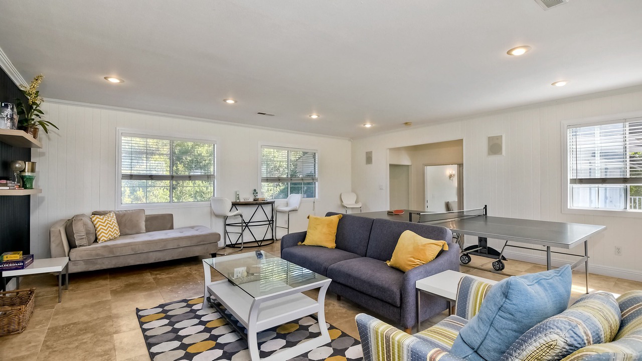 Photo of Livingroom in Vista